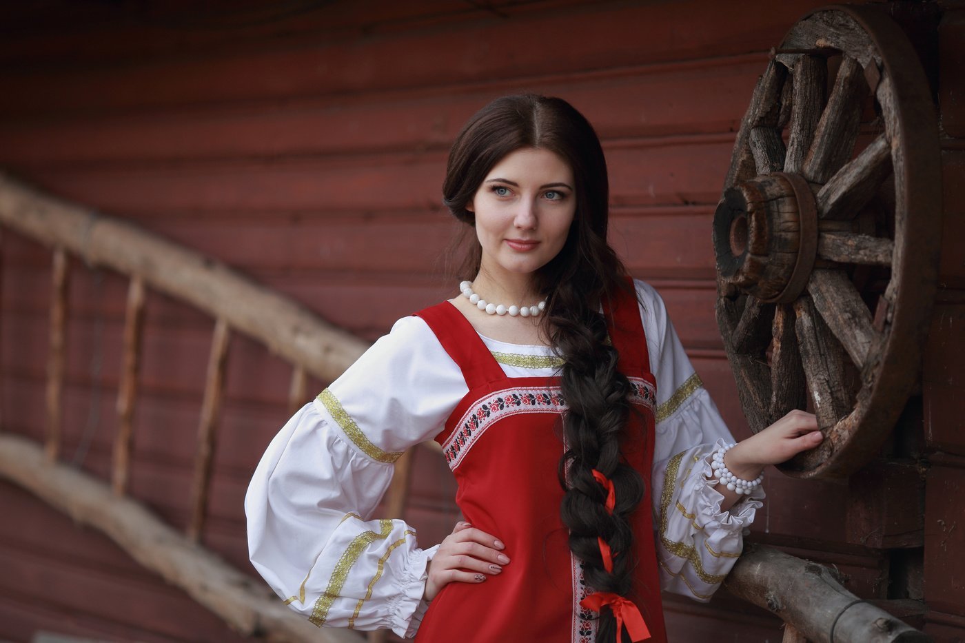 Girls in Slavic costumes’s look of the day — catch her live in Atlanta