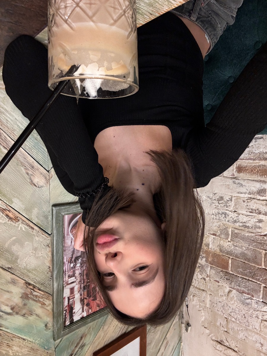 Fresh photos, fresh mood — Tina online in Atlanta