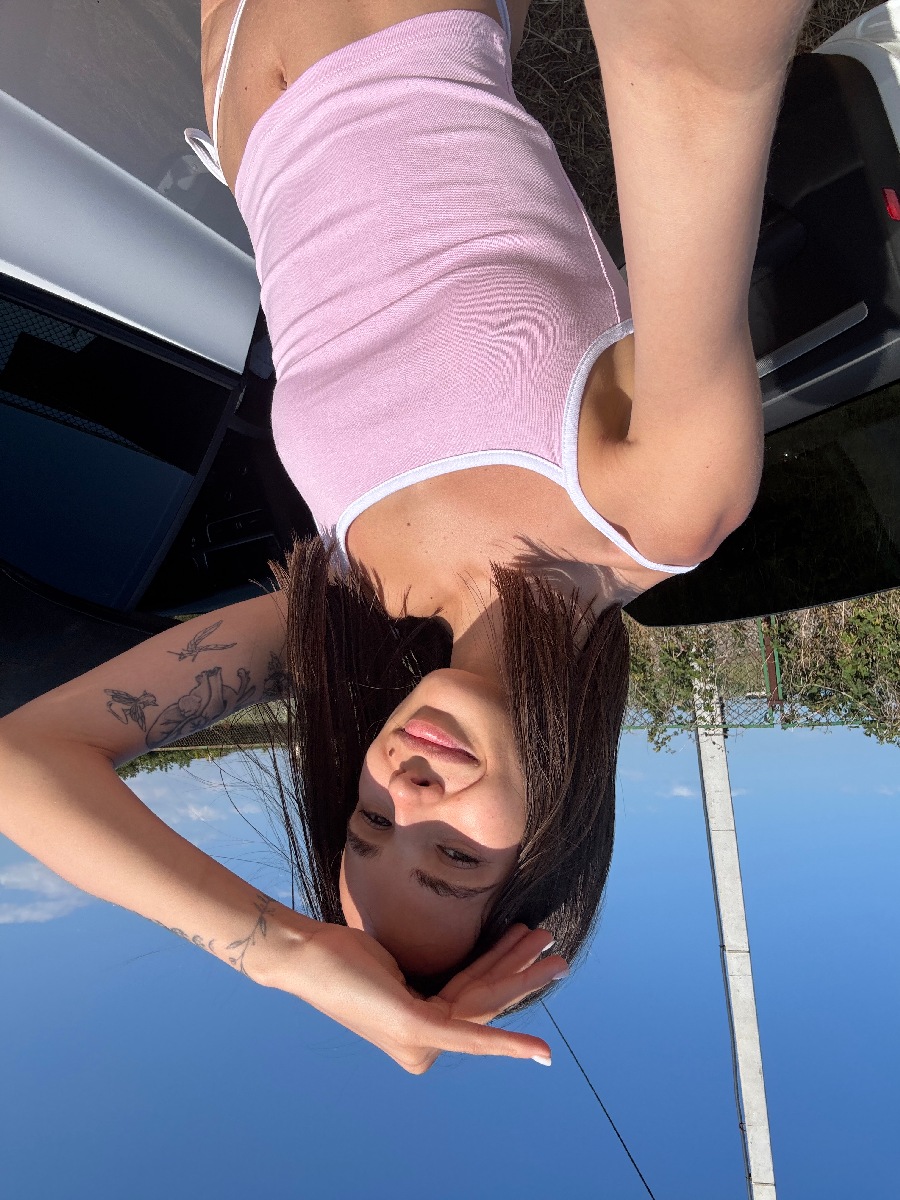 Sexy model Tina in Atlanta